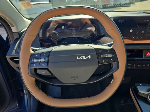 New 2025 Kia EV6 Wind image 33