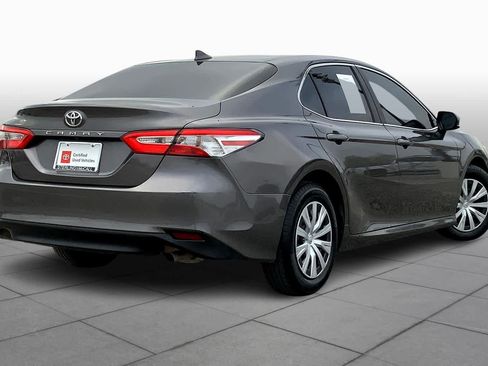 Used 2020 Toyota Camry L FWD image 11