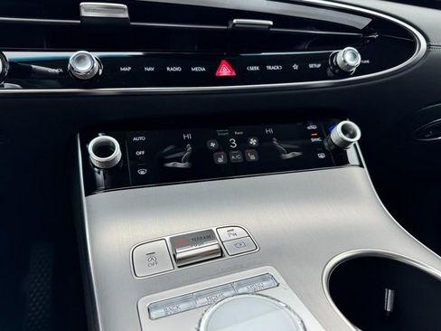 New 2026 Genesis GV70 2.5T Select image 15