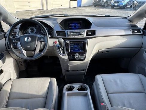 Used 2015 Honda Odyssey EX-L image 17