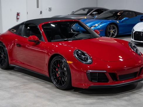 Used 2019 Porsche 911 AWD/4WD image 14