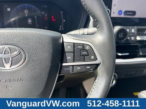 Used 2024 Toyota Grand Highlander FWD image 20