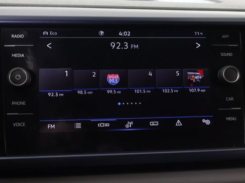 Used 2022 Volkswagen Taos SE AWD/4WD image 40