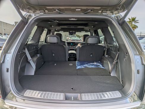 New 2026 Hyundai Palisade Calligraphy FWD image 23