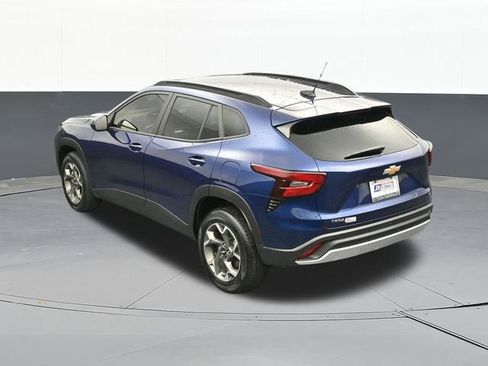 Used 2024 Chevrolet Trax LT w/ Driver Confidence Package image 59