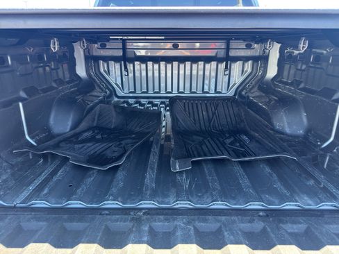 Used 2026 Chevrolet Colorado Trail Boss AWD/4WD image 8