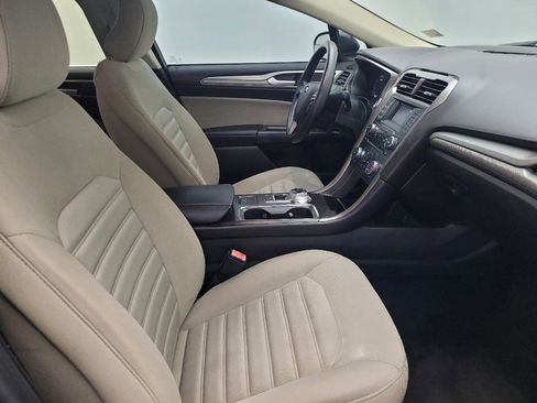 Used 2017 Ford Fusion S image 21