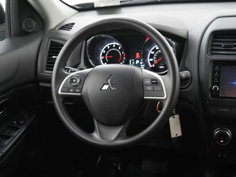Used 2020 Mitsubishi Outlander Sport ES AWD/4WD image 14