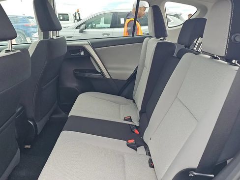 Used 2018 Toyota RAV4 Adventure AWD/4WD image 6