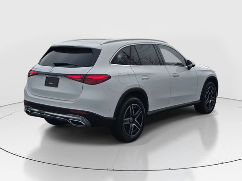New 2026 Mercedes-Benz GLC 300 image 5