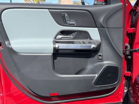 New 2026 Mercedes-Benz GLB 250 image 16