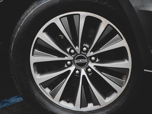 Used 2017 Lincoln Navigator Select image 31