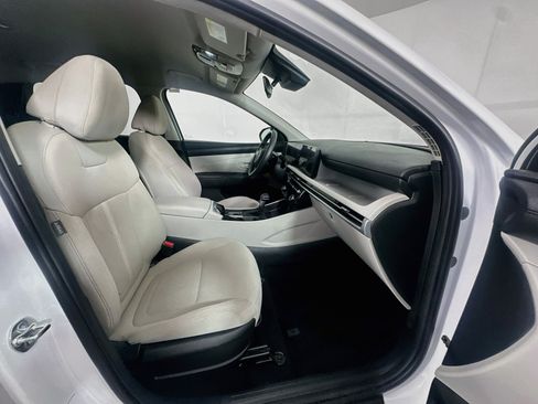 Used 2025 Hyundai Tucson SEL FWD image 30