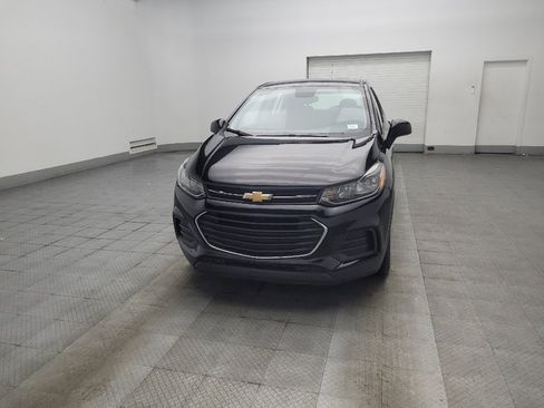 Used 2020 Chevrolet Trax LS FWD image 15