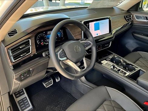 New 2026 Volkswagen Atlas SEL Premium R-Line image 14