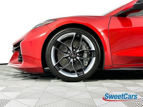 Used 2025 Chevrolet Corvette Z06 w/ Chrome Exterior Badge Package RWD image 40