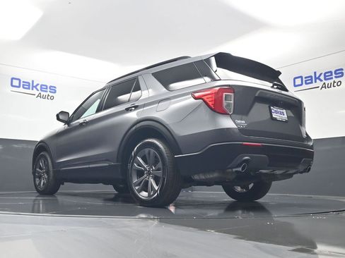 Used 2023 Ford Explorer XLT w/ Equipment Group 202A AWD/4WD image 45