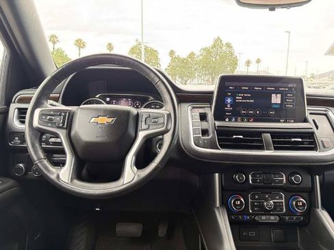 Used 2021 Chevrolet Tahoe Premier w/ Premium Package RWD image 11