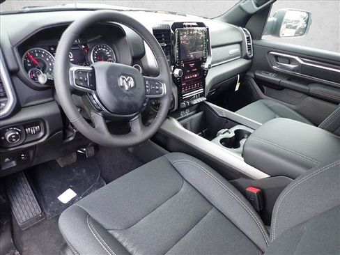 New 2026 RAM 1500 Big Horn AWD/4WD image 9