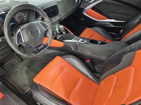Used 2018 Chevrolet Camaro LT w/ Hot Wheels Edition image 29