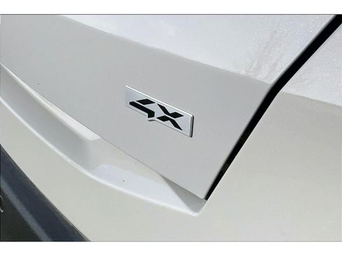 Used 2024 Kia Sorento S w/ Panoramic Sunroof Package image 8