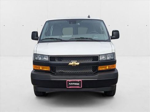 New 2025 Chevrolet Express 3500 Extended w/ Driver Convenience Package image 6