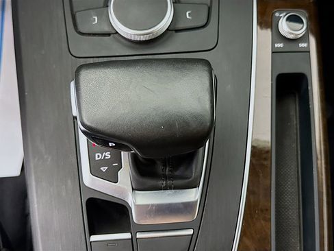 Used 2019 Audi Q5 2.0T Premium image 20