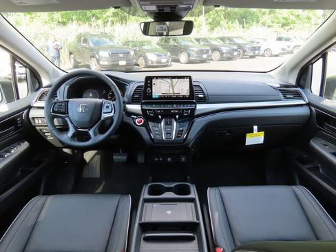 New 2026 Honda Odyssey Touring image 20
