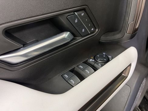 New 2025 GMC Hummer EV 3X AWD/4WD image 15