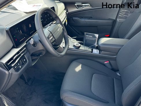 New 2026 Kia Sportage S image 10