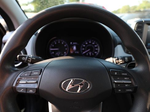 Used 2021 Hyundai Kona SE AWD/4WD image 20