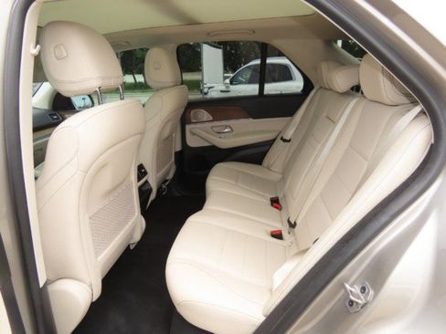 Used 2022 Mercedes-Benz GLE 350 image 19