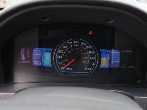 Used 2012 Ford Fusion Hybrid image 31