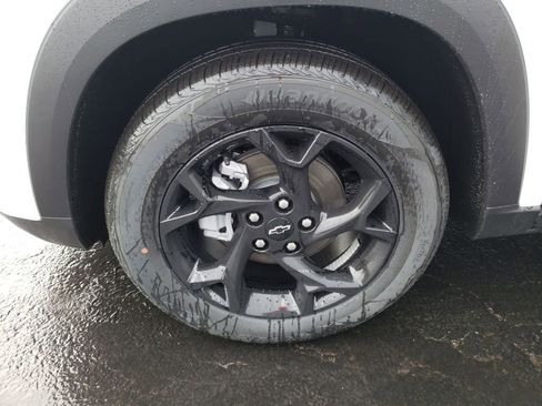 New 2026 Chevrolet Trax LT w/ Driver Confidence Package image 23