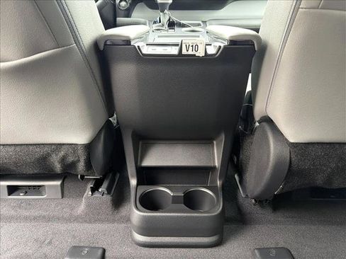 New 2026 Toyota Sienna XLE image 21