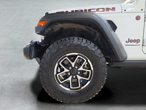 Certified 2025 Jeep Wrangler Unlimited Rubicon AWD/4WD image 26
