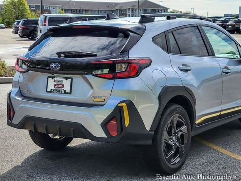 Used 2025 Subaru Crosstrek 2.5i Sport AWD/4WD image 6