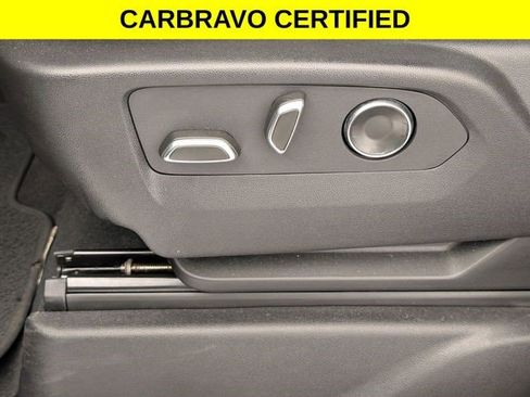 Certified 2025 GMC Yukon XL Denali AWD/4WD image 14