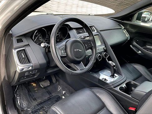 Used 2020 Jaguar E-PACE image 13