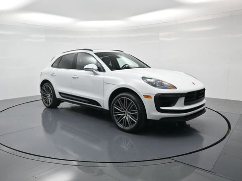 Certified 2026 Porsche Macan S AWD/4WD image 32