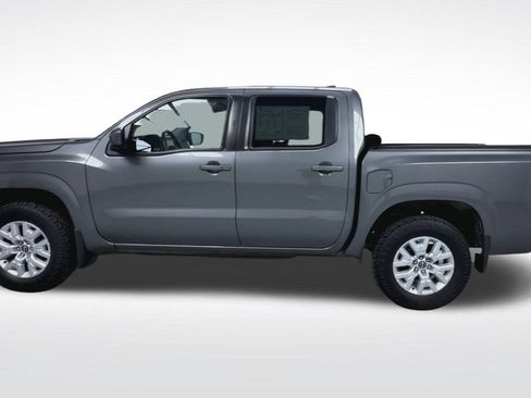 Used 2022 Nissan Frontier SV AWD/4WD image 8