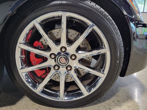 Used 2008 Cadillac XLR V RWD image 35