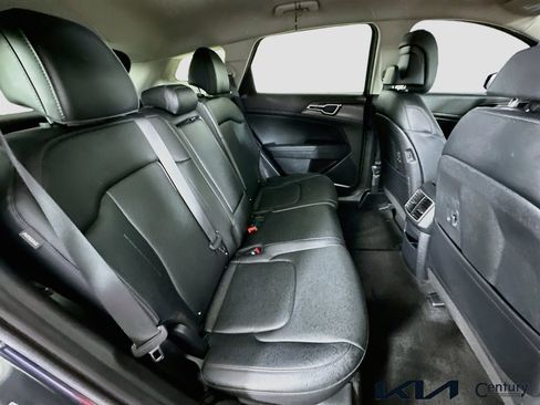 Certified 2025 Kia Sportage EX FWD image 26