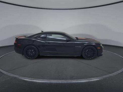 Used 2015 Chevrolet Camaro SS w/ RS Package RWD image 19