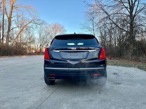 Used 2018 Cadillac XT5 Luxury w/ Driver Awareness Package image 8