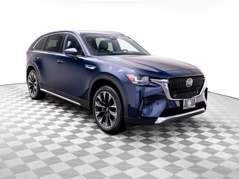 Used 2024 MAZDA CX-90 Plug-In Hybrid w/ Premium Plus AWD/4WD image 7
