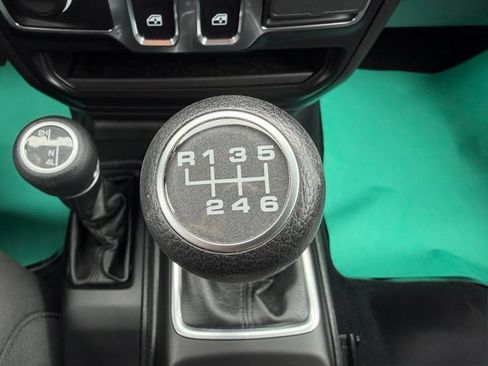 Used 2023 Jeep Wrangler Sport AWD/4WD image 23