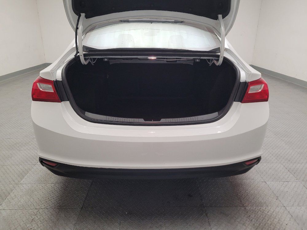 Used 2023 Chevrolet Malibu LS FWD image 29