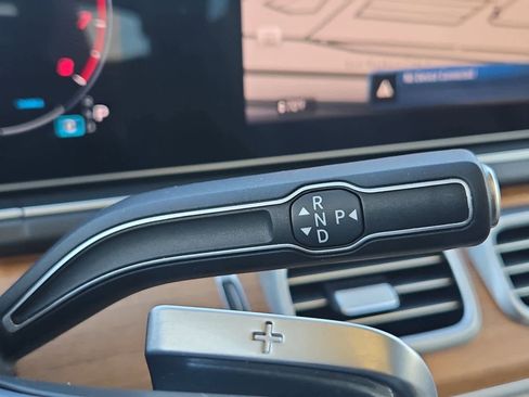 Used 2024 Mercedes-Benz GLE 450 4MATIC image 31