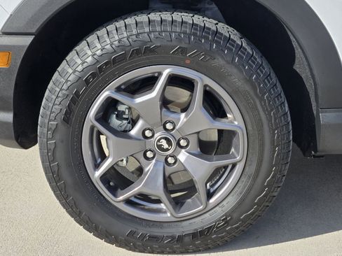 Certified 2024 Ford Bronco Sport Badlands w/ Premium Package image 14